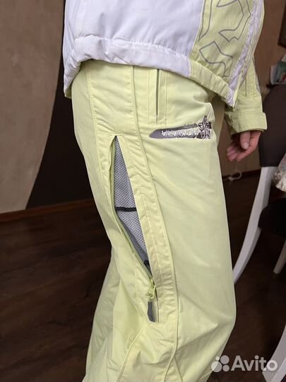 Лыжный костюм женский