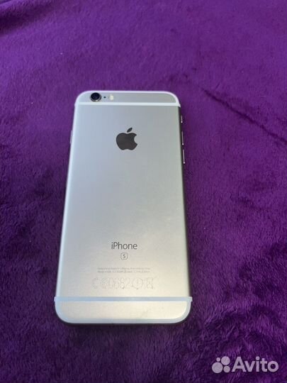 Телефон iPhone 6s
