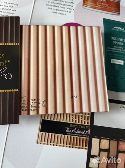 Too Faced Born This Way палетка новая