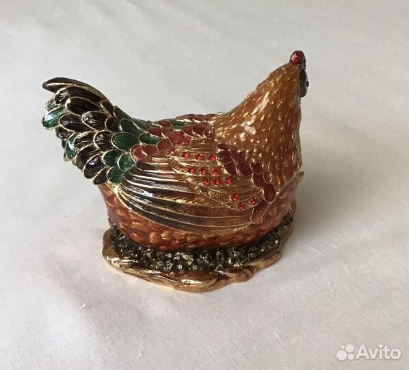 Шкатулка для украшений Курочка с цыплятами металл