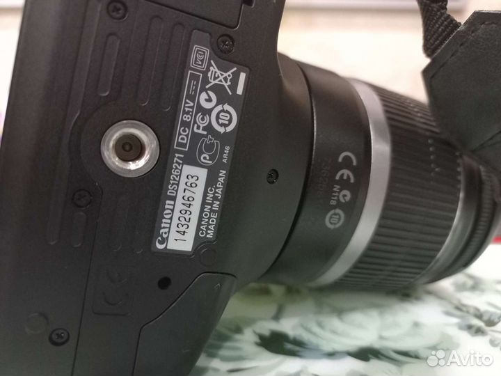 Зеркальный фотоаппарат canon DS 126271 EOS550