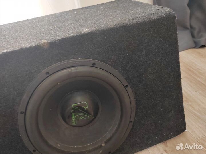 Сабвуфер machete