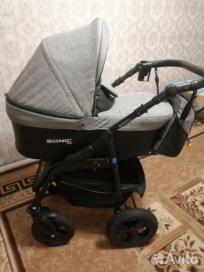 Продам коляску 2 в 1