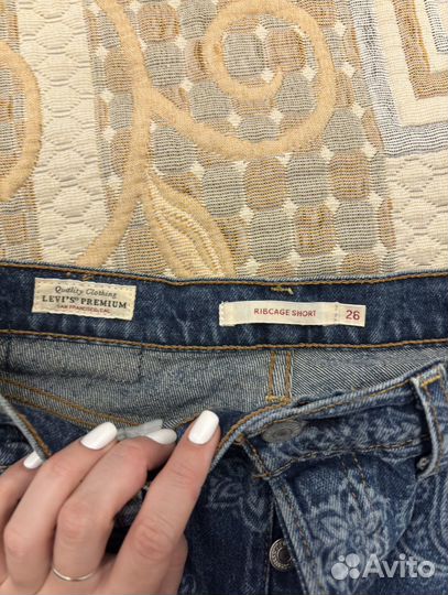 Шорты levis ribcage 26 р-р