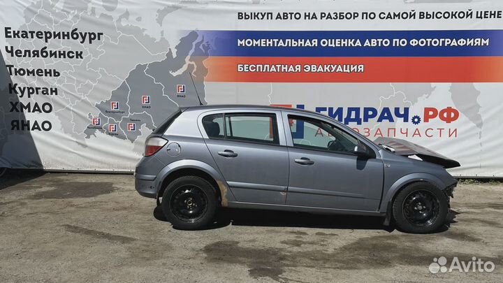 Рампа (кассета) катушек зажигания Opel Astra (H) 1