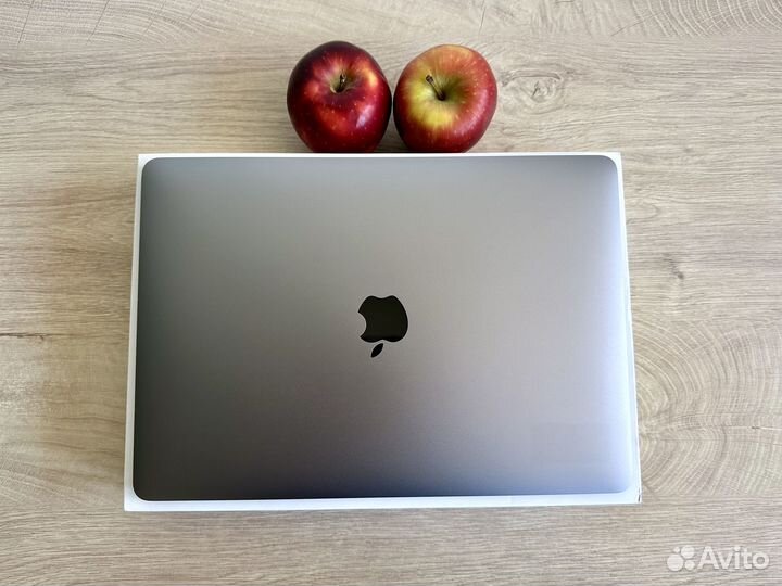 MacBook Air 13'' 2020 M1 8Gb SSD 256Gb