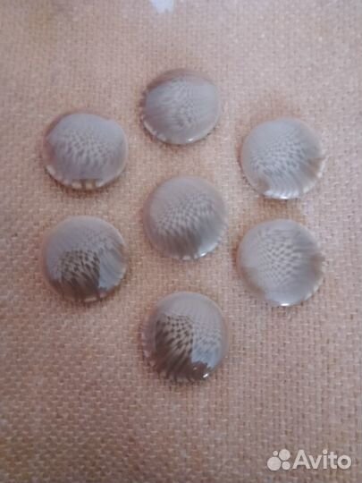 Пуговицы 7 шт