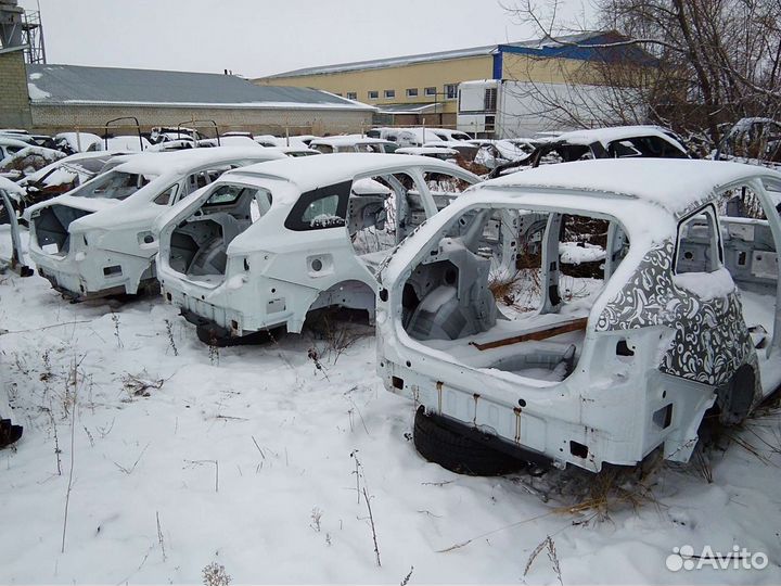 Продам кузов по частям Лада Веста 2020г