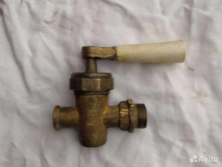 Кран шаровый,старинный