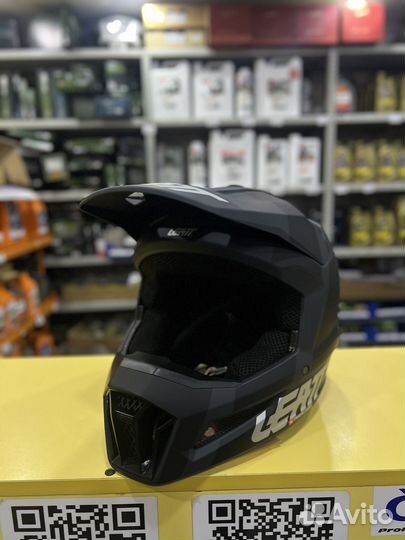 Кроссовый шлем Leatt Moto 3.5 с очками Black