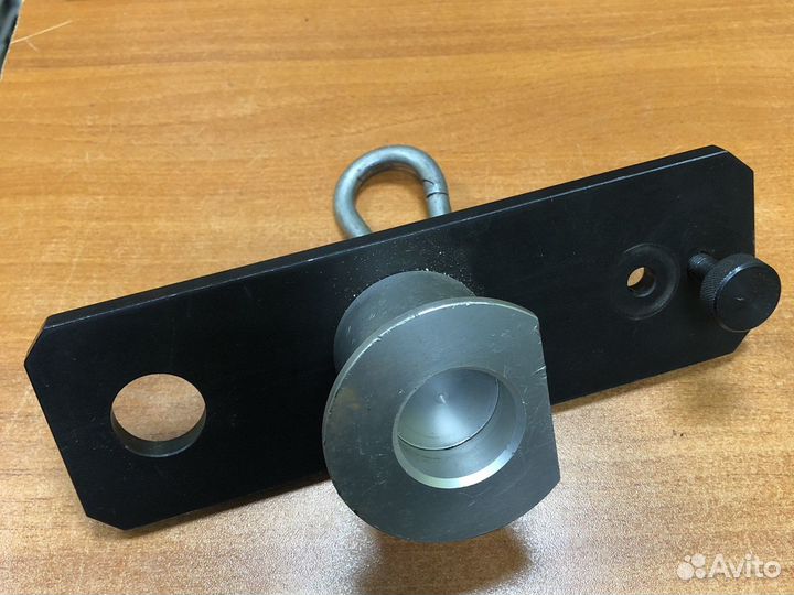 T50057 Крепление для демонтажа валов