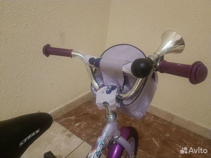 Stels Dolphin 12 с ручкой