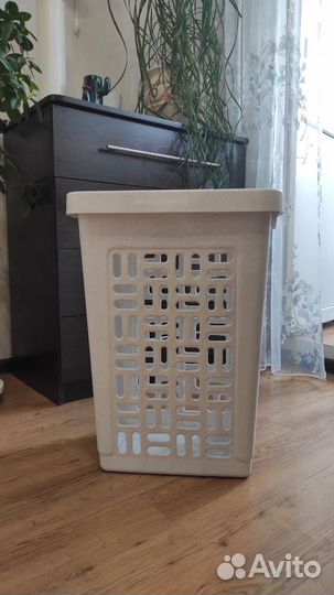 Корзина для белья 46*36*60 см