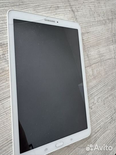 Планшет Samsung на запчасти