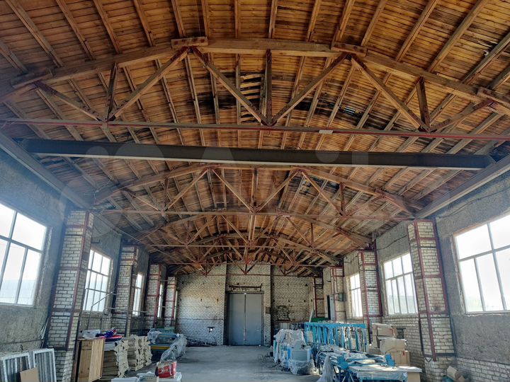 Производство, 1350 м²