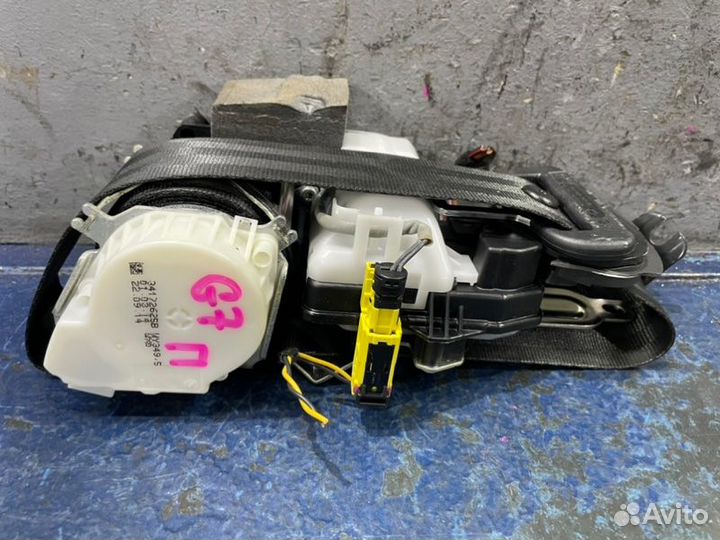 Ремень передний правый Volkswagen Golf 7