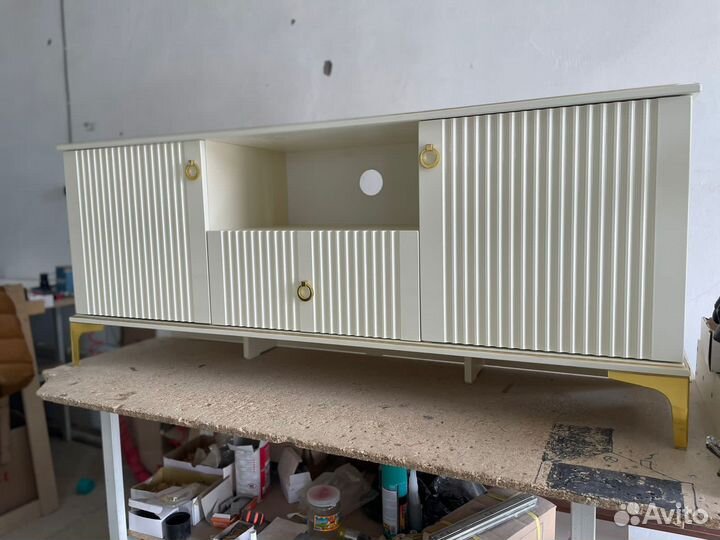 Тумба под тв