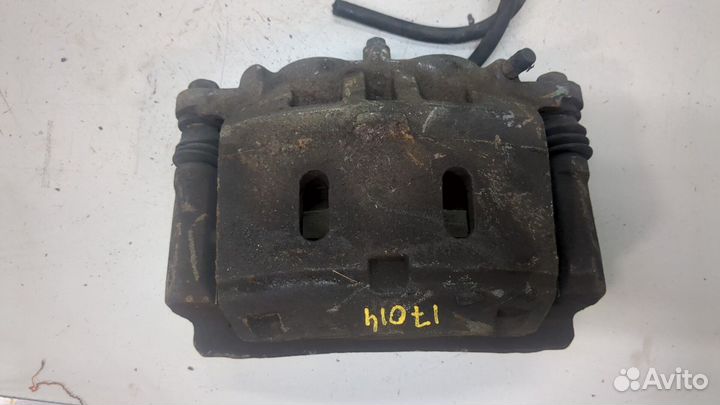 Суппорт Infiniti QX56, 2012