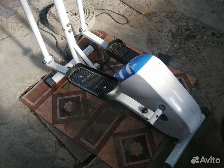 Эллиптический тренажёр стингрей