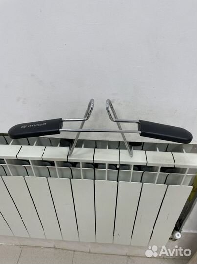 Плечики на подголовник для «Креты»