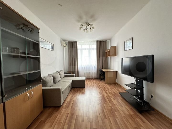 1-к. квартира, 40 м², 15/25 эт.