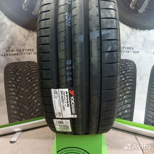 Yokohama Advan Sport V107 265/40 R21 105Y
