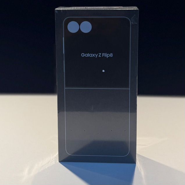 Samsung Galaxy Z Flip8, 12/256 ГБ, SIM + eSIM