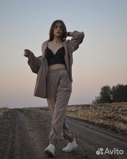 Одежда женская