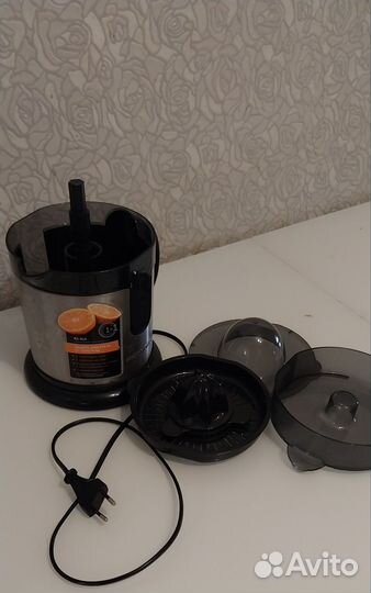 Соковыжималка для цитрусовых Redmond