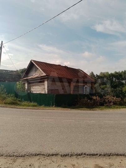 Дом 22,7 м² на участке 16 сот.