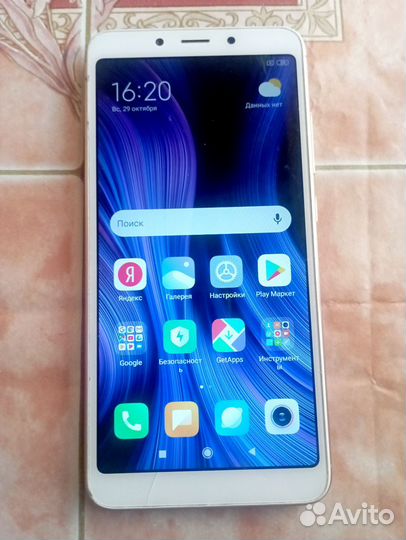 Xiaomi Redmi 6, 3/32 ГБ