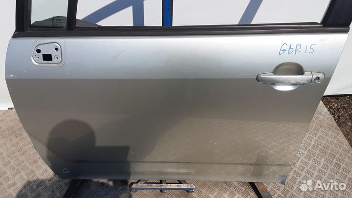 Дверь передняя toyota corolla verso 2 3-9 дней