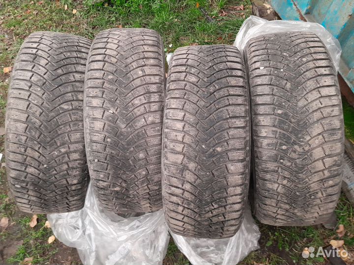 Michelin Latitude X-Ice North 235/55 R19 105