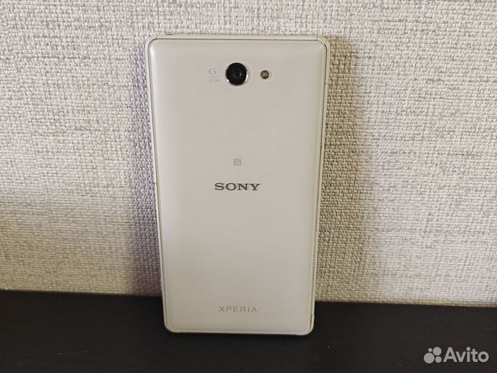 Sony Xperia Z2a, 3/16 ГБ