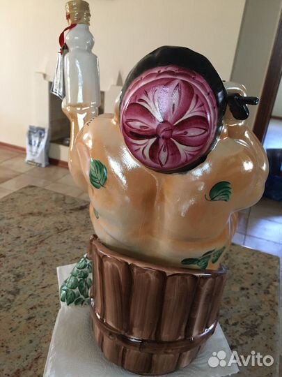 Бутылка от водки, керамика, с дозатором