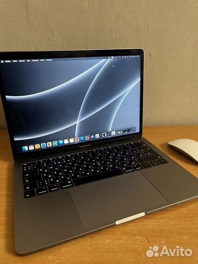 Apple macbook pro 13 2017