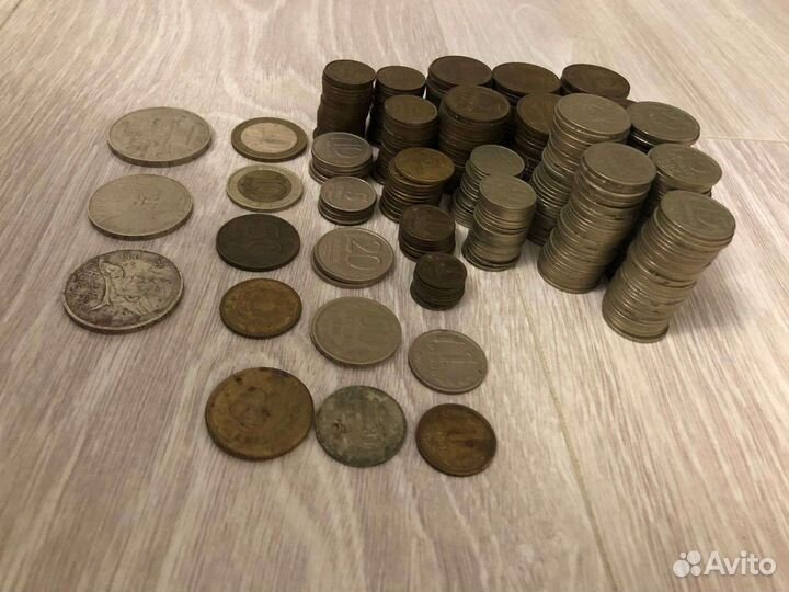 Монеты разные