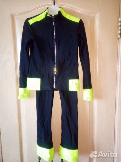 Тренировочный костюм для фигурного катания