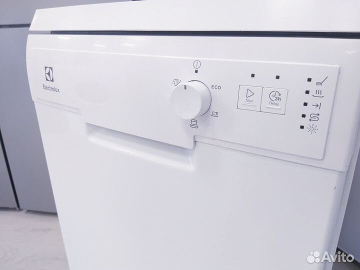 Посудомоечная машина Electrolux