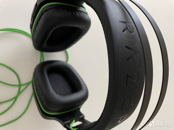 Игровые наушники razer