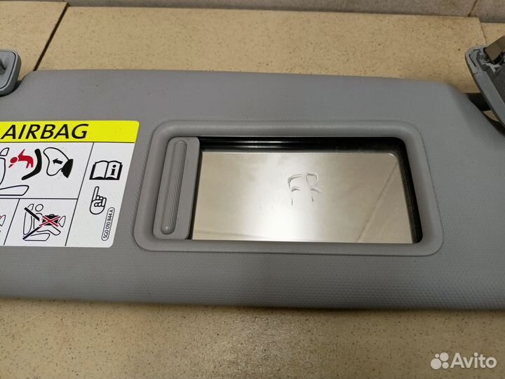 Козырек солнцезащитный (внутри) A1 2010