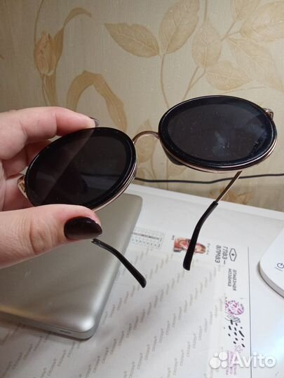 Солнцезащитные очки