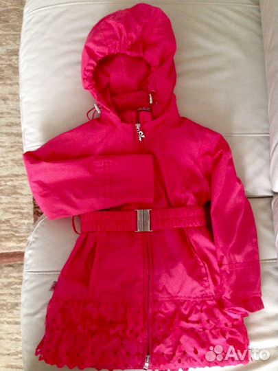 Продам плащ для девочки