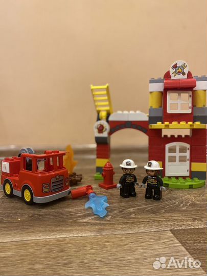 Lego duplo пожарная станция