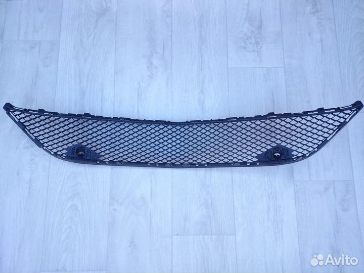 Решетка переднего бампера мерседес W217 C217 AMG