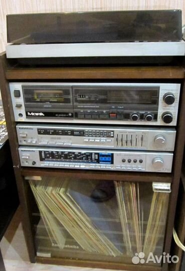 Музыкальный центр 90-х годов