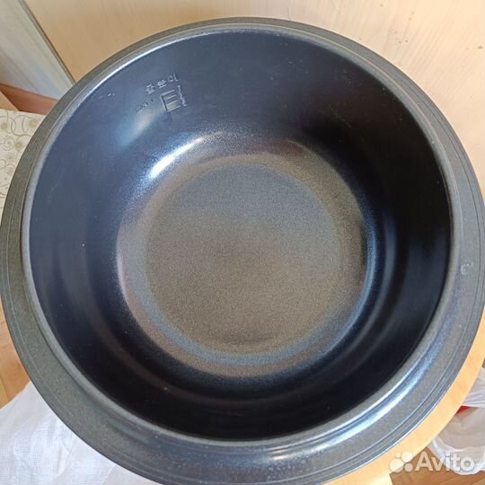 Казанок с двойными стенками, новый, 3 литра