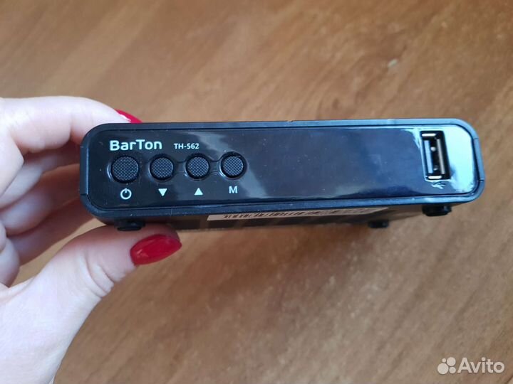Цифровая тв-приставка BarTon TH-562, не работает