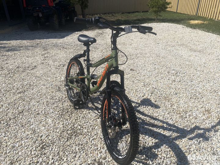 Велосипед горный подростковый