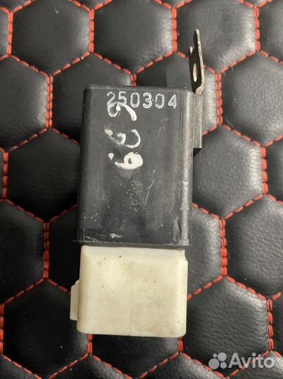 Реле клапана печки Mercedes w639